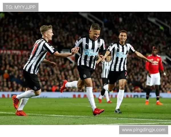 莱切足球俱乐部历程与发展分析：从困境到崛起的全景回顾